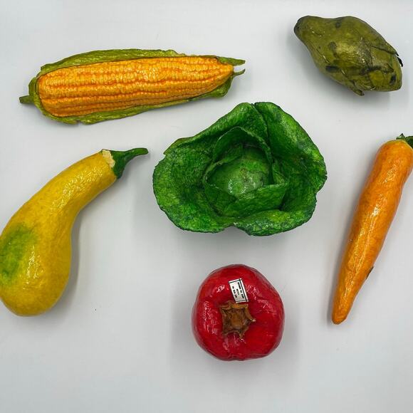 Mexican Paper Mache Vegetables Set Food Corn Lettuce Pepper Kitchen Decor Carrot - Picture 1 of 9